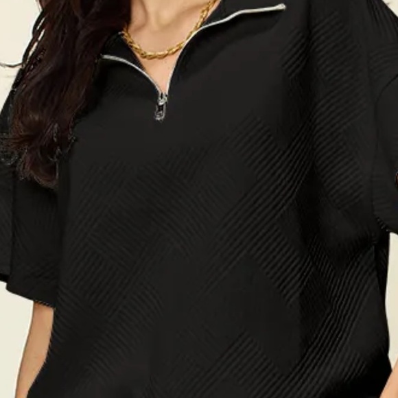 New. Adorable Textured Black Two-Piece Lounge Set - Picture 3 of 4